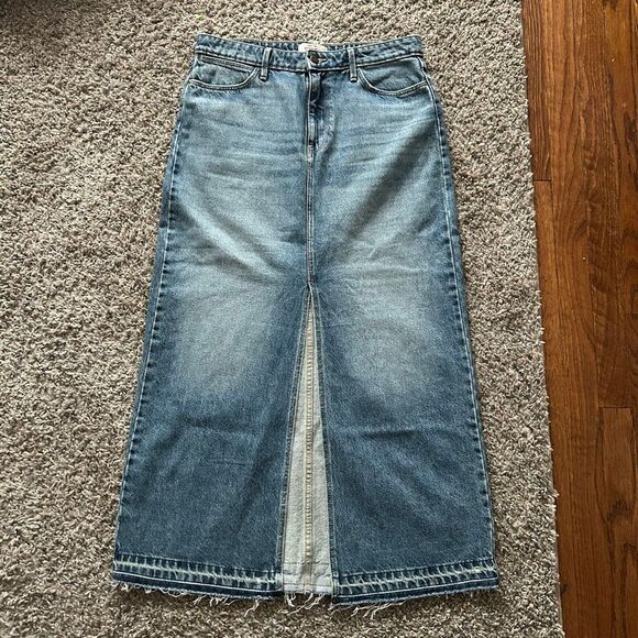 Wrangler Raw Hem Boho Denim Maxi Skirt Size 8 | 32 Front Slit Classic Wash EUC - Picture 9 of 9